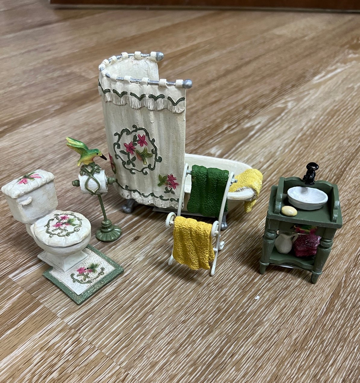 Ceramic dollhouse bathroom furniture set