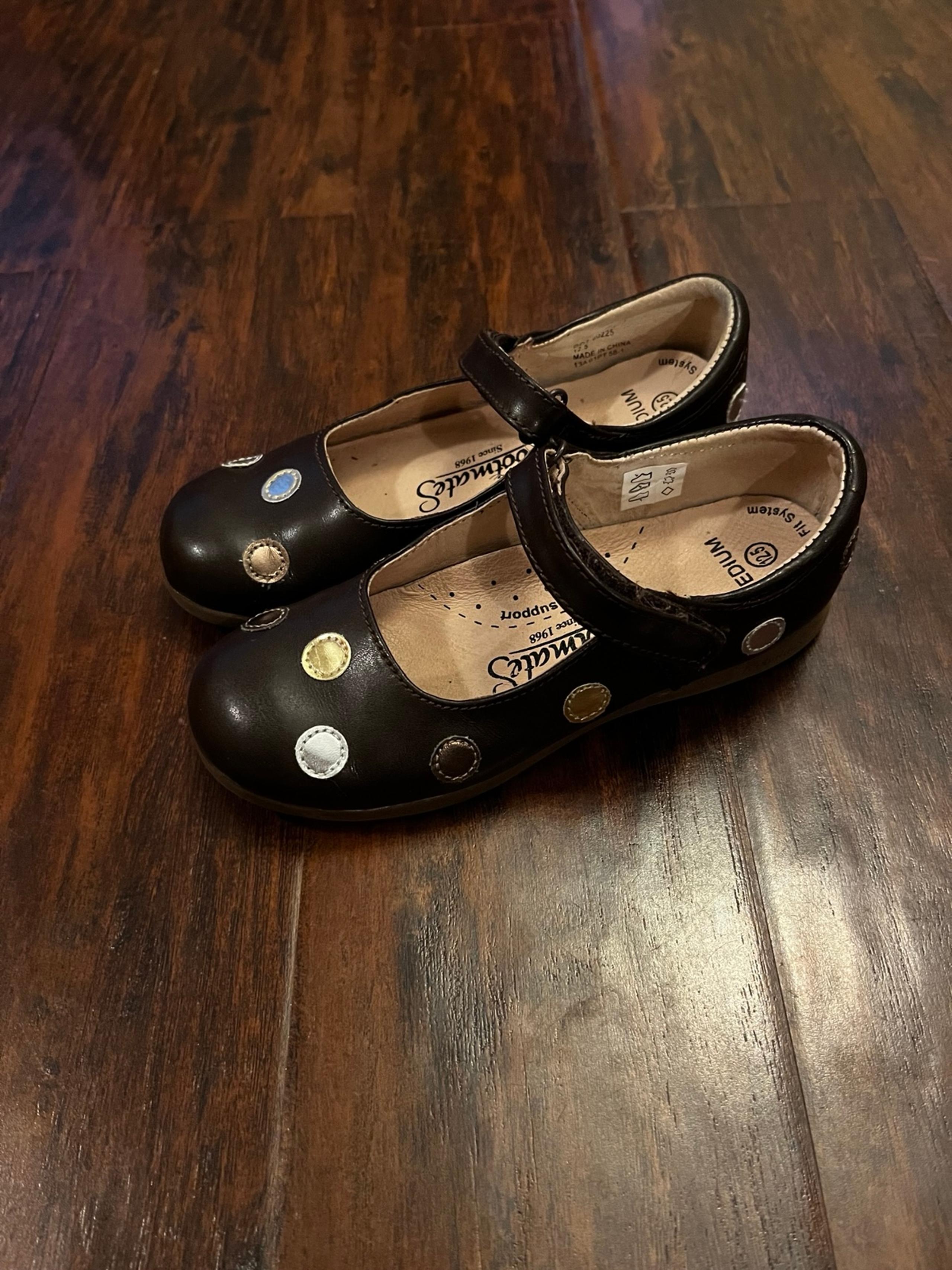 Girls Brown Leather Footmates Mary Jane Shoes size 12