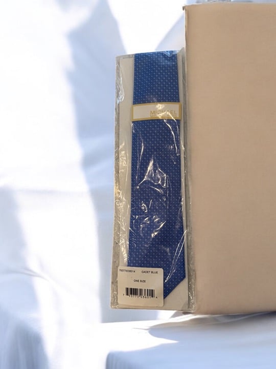 Michael Kors Mens Neck Tie (NWT)