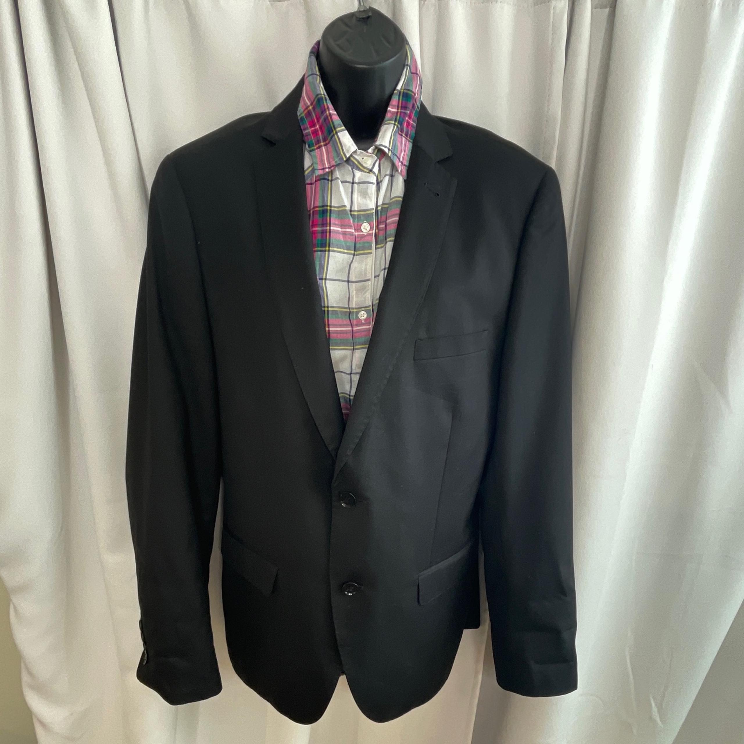 Men’s H & M Two Button Sports Coat 42R