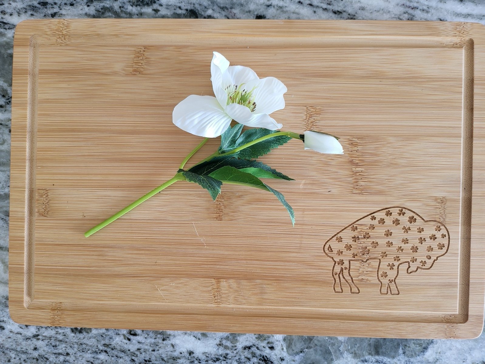 15 by 10 bamboo cutting board with a buffalo