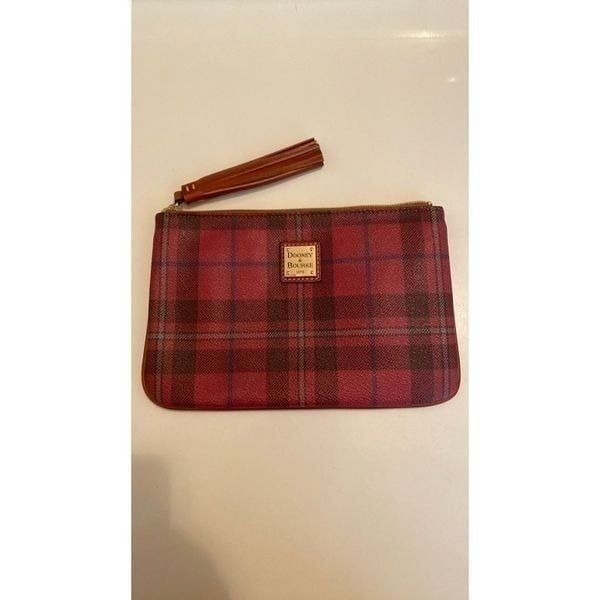 Dooney & Bourke Tiverton Carrington Pouch