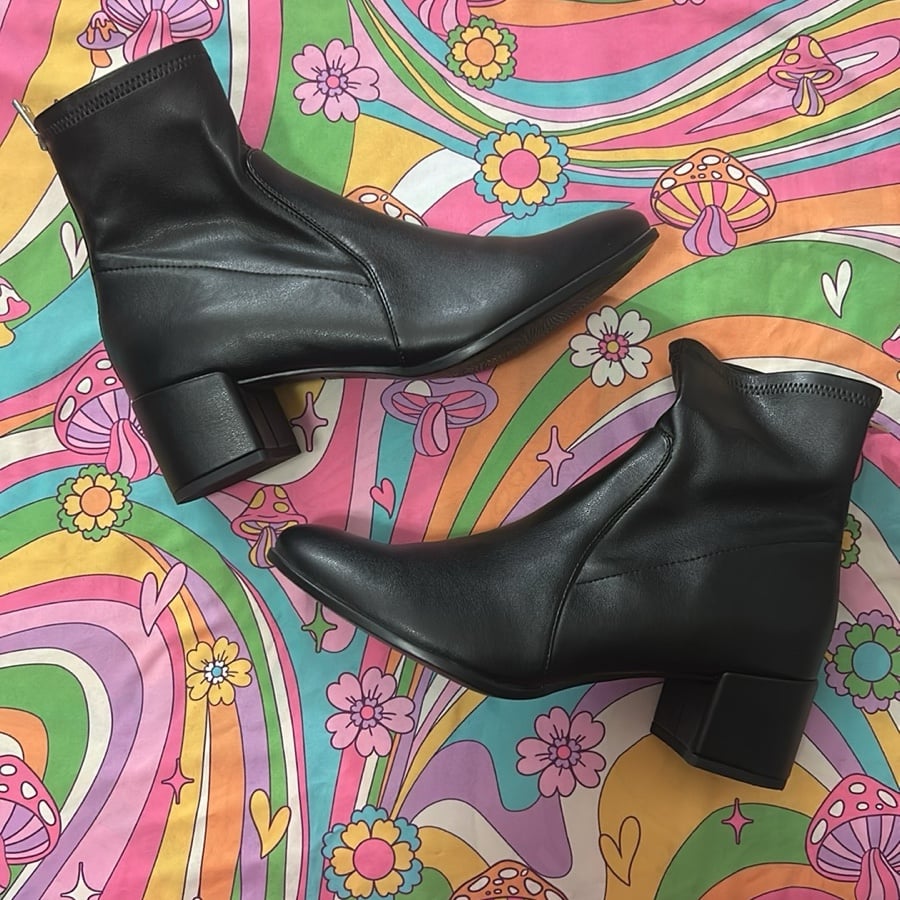 naturalizer ankle boots