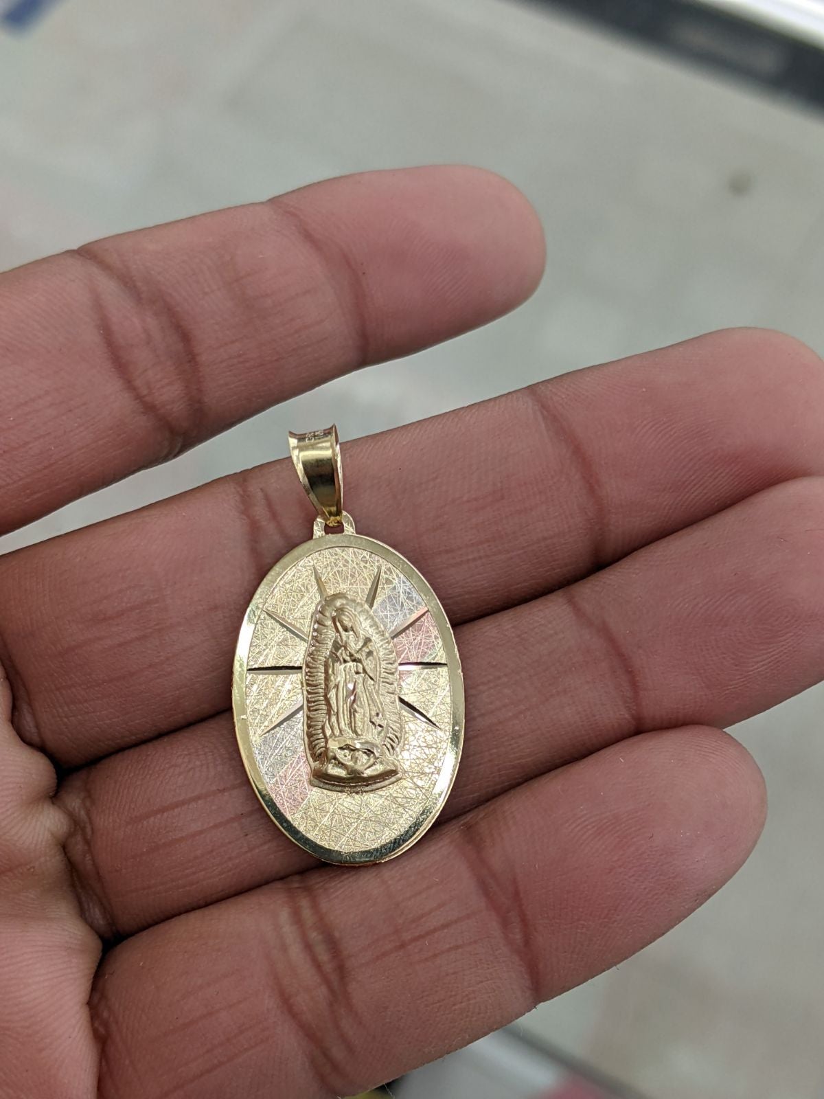 10kt real gold double side pendant