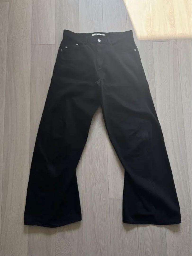 NVRFRGT/3D Twisted Wide Leg Jeans