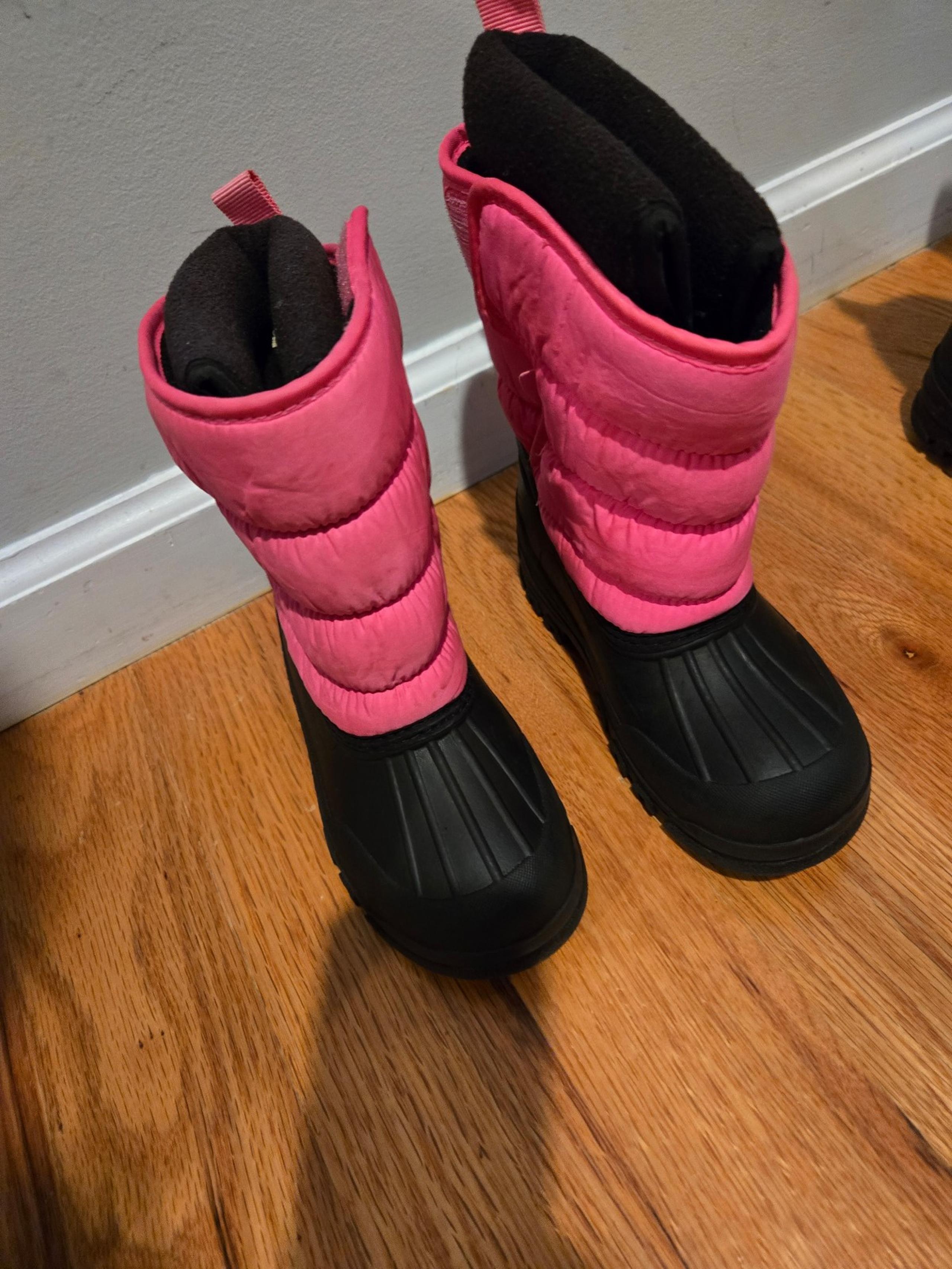 Snow Boots for girls size 11