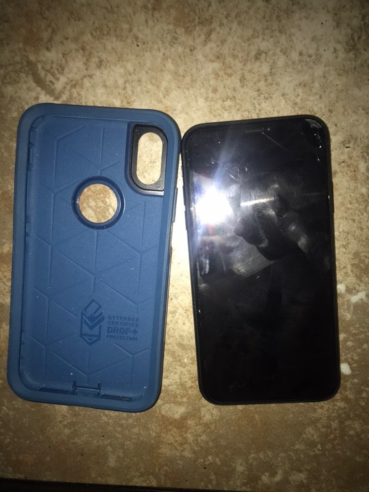 iPhone XR Black 64 GB T-Mobile