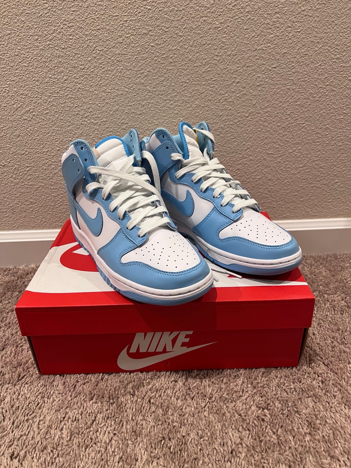 Nike Dunk High Retro Blue Chill