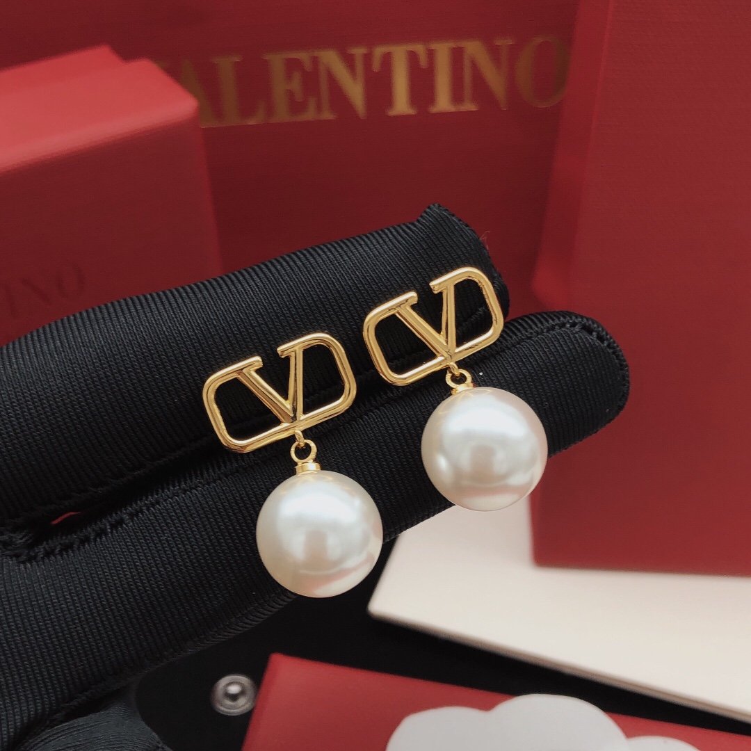 Earring