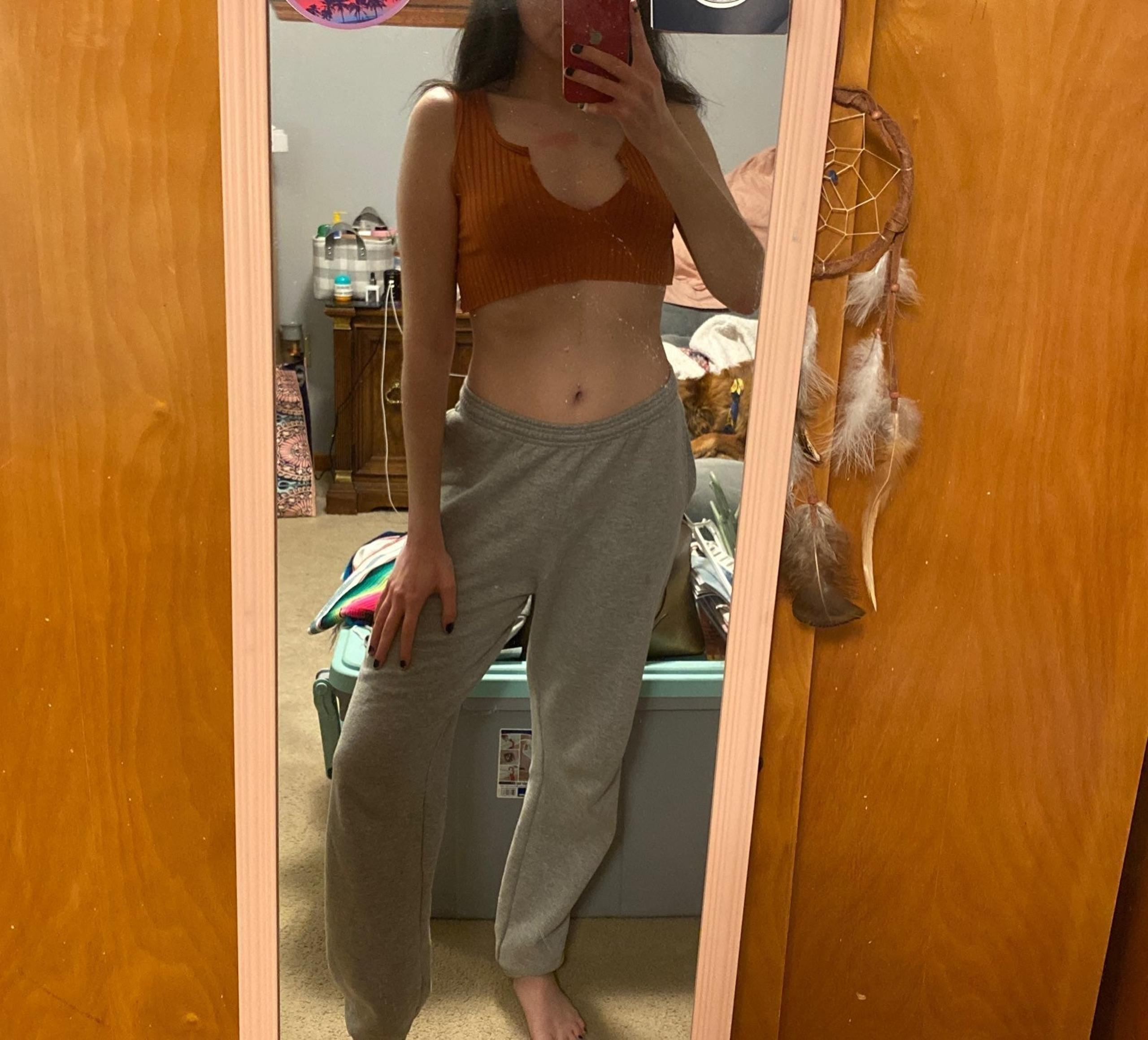 Pretty little thing crop top