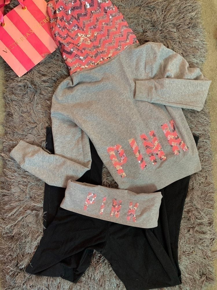 VS PINK VTG FOLD-OVER FLARE YOGA PANTS & HOODIE CHEVRON BLING SET