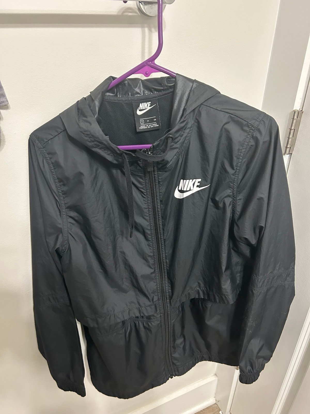 windbreaker