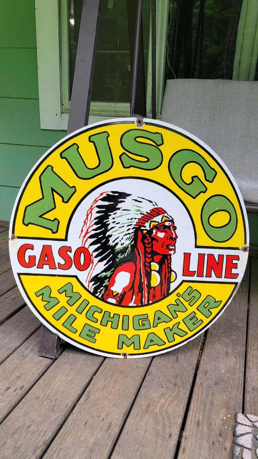 Musgo Indian gasoline porcelain sign