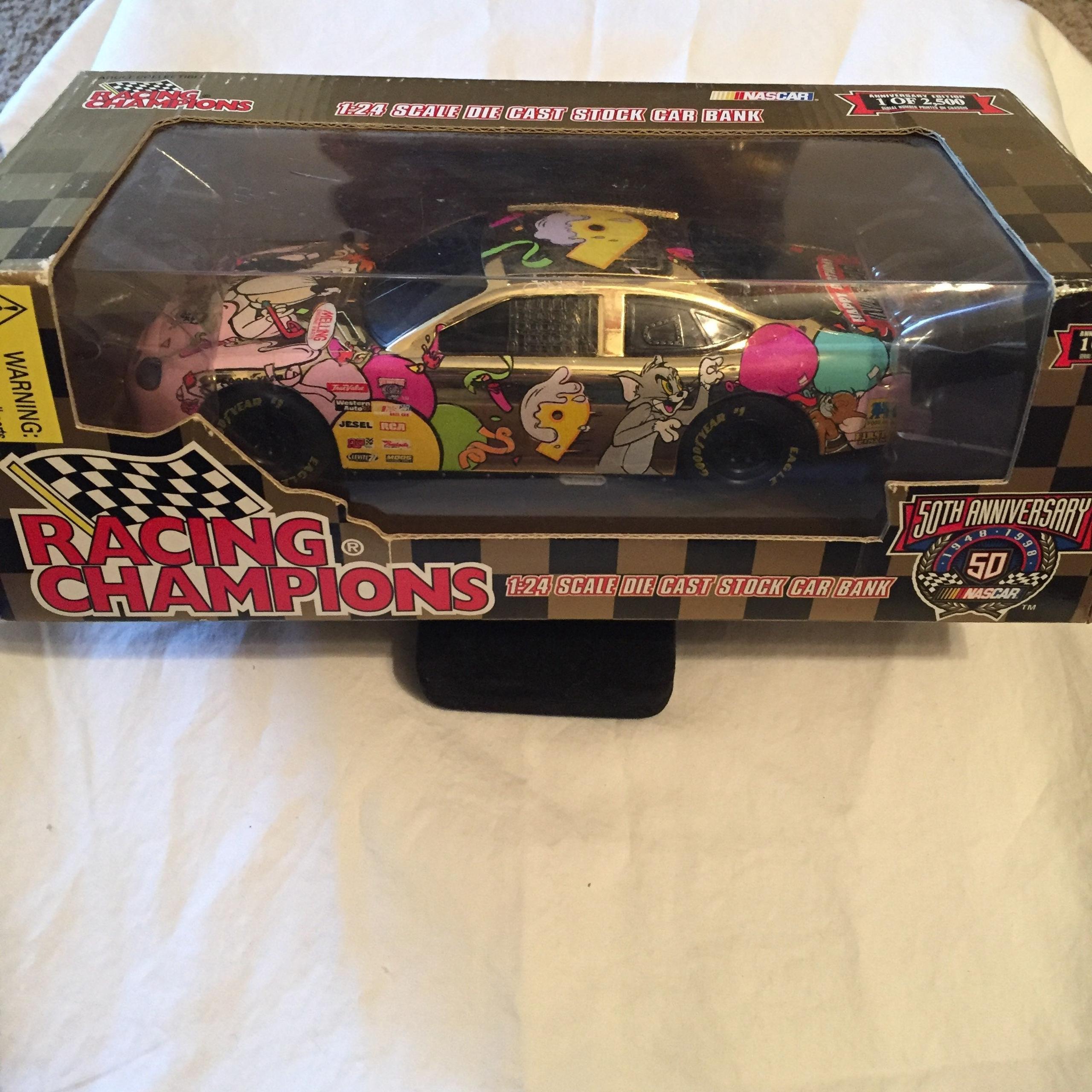 1:24 Nascar Cartoon Network Car