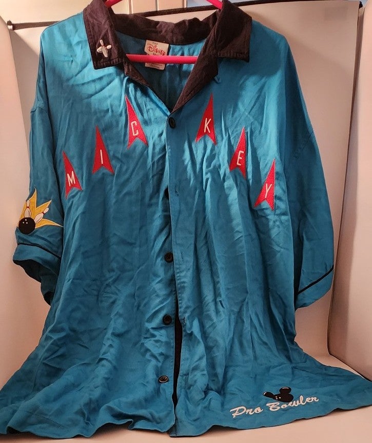 Disney Mickey Pro Bowler Men's Shirt