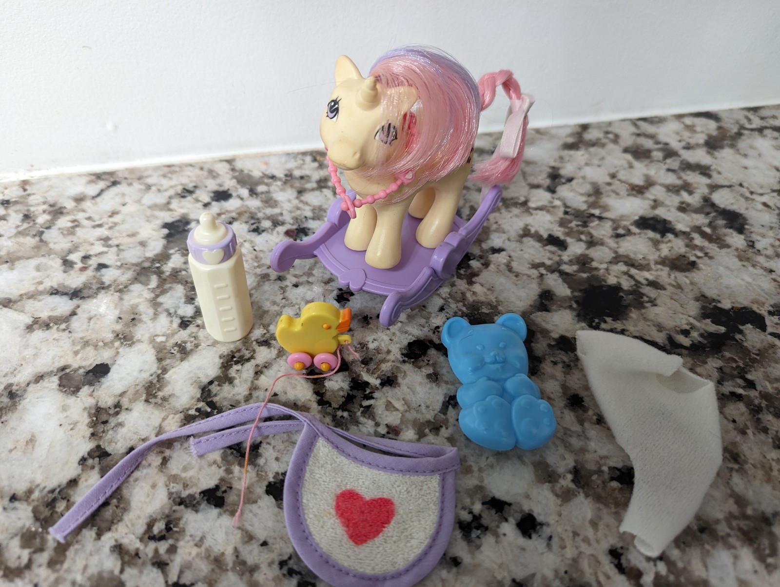 BABY My Little Pony Moon Dancer Accessories Duck G1 Bottle Rocker Comb