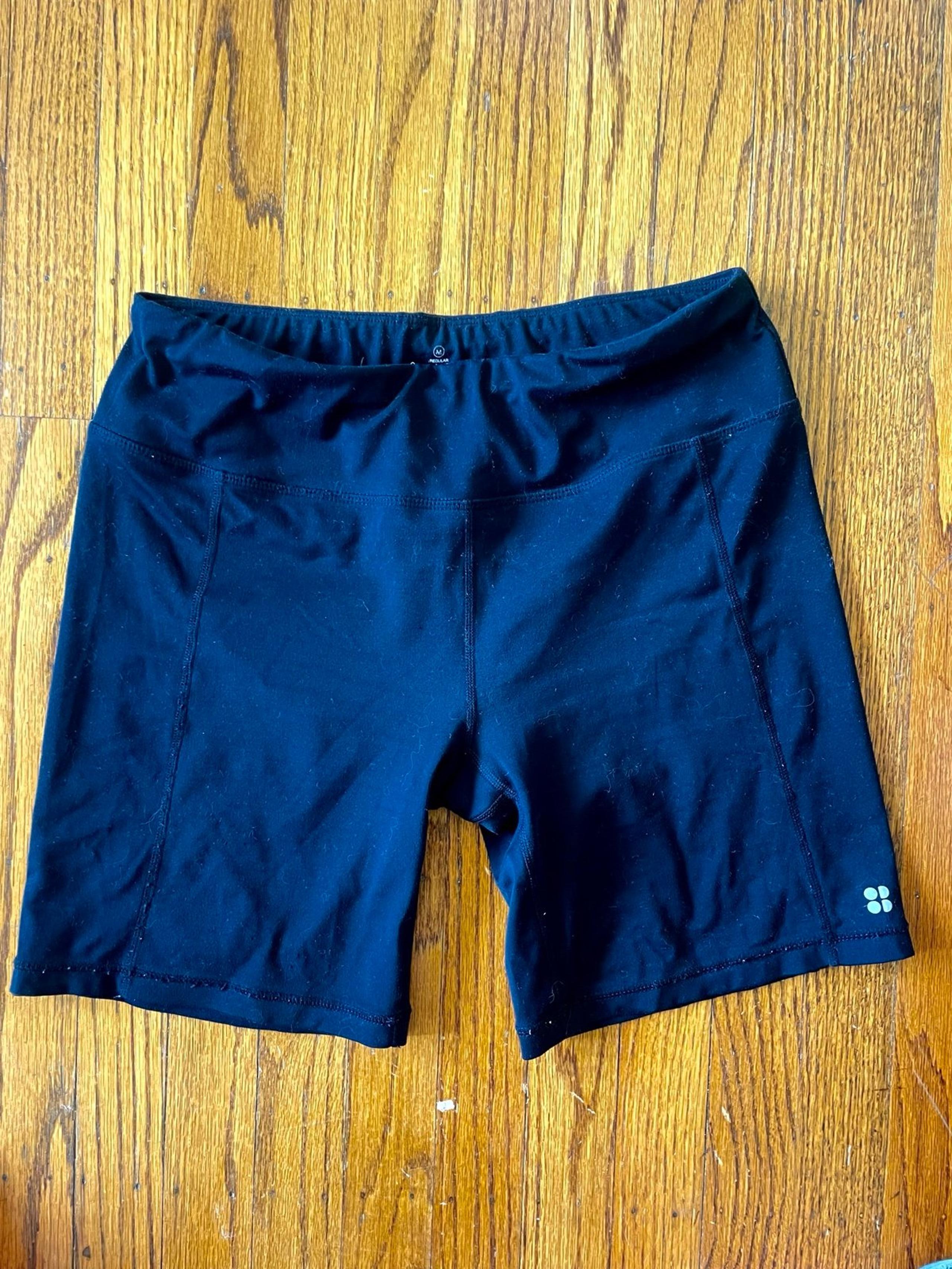 Black Sweaty Betty bike shorts