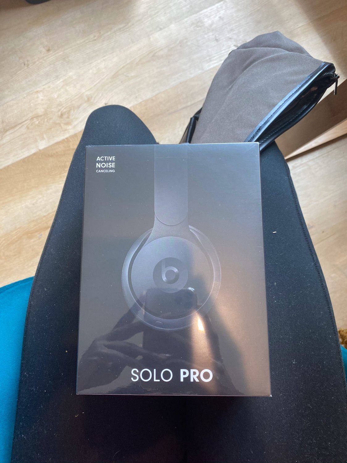 Beats Solo Pro Wireless (Black) (Brand N