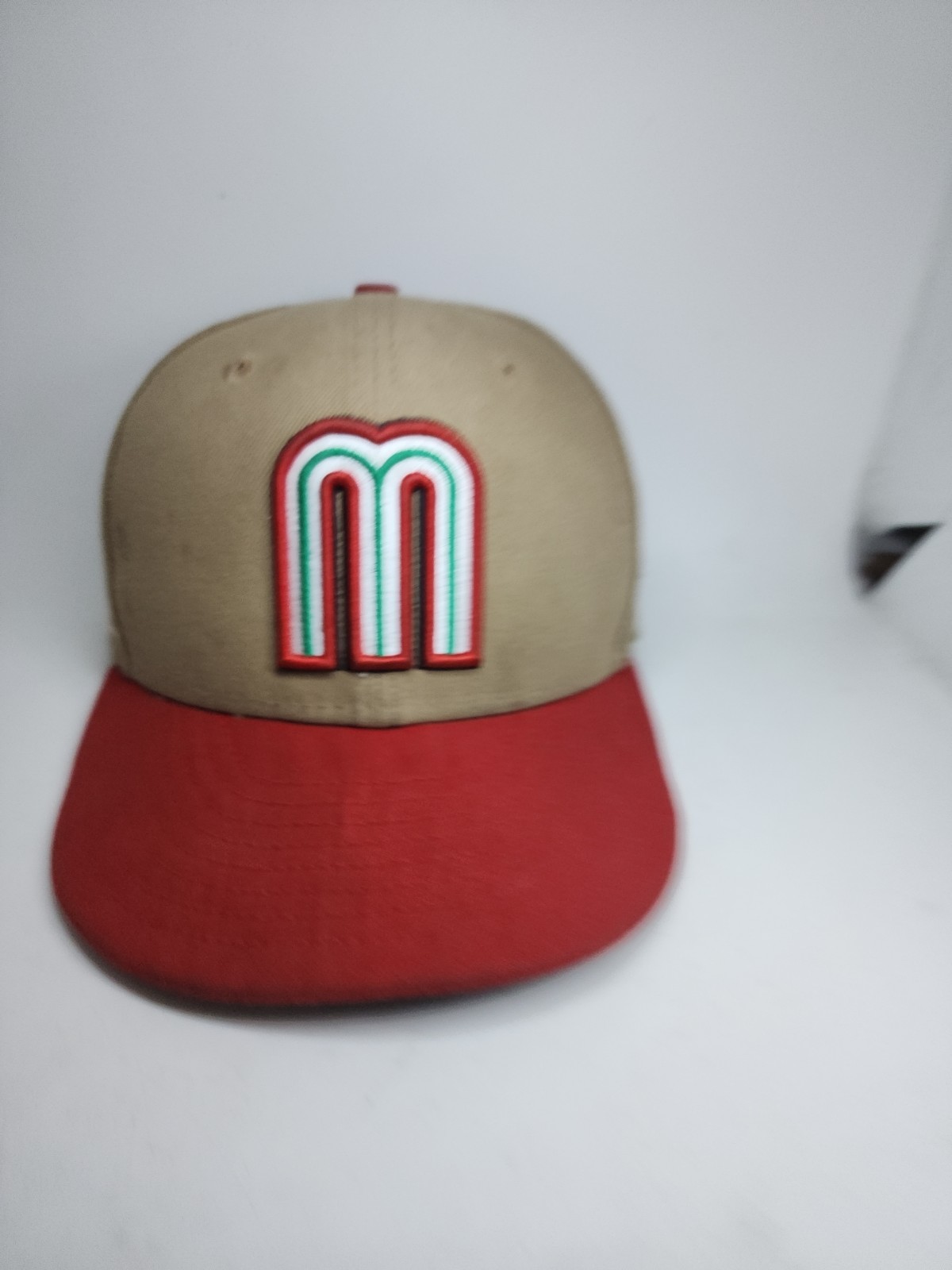 New Era 59Fifty Men's Cap Mexico World Baseball Khaki/Red Fitted Size 7 1/8 WBC