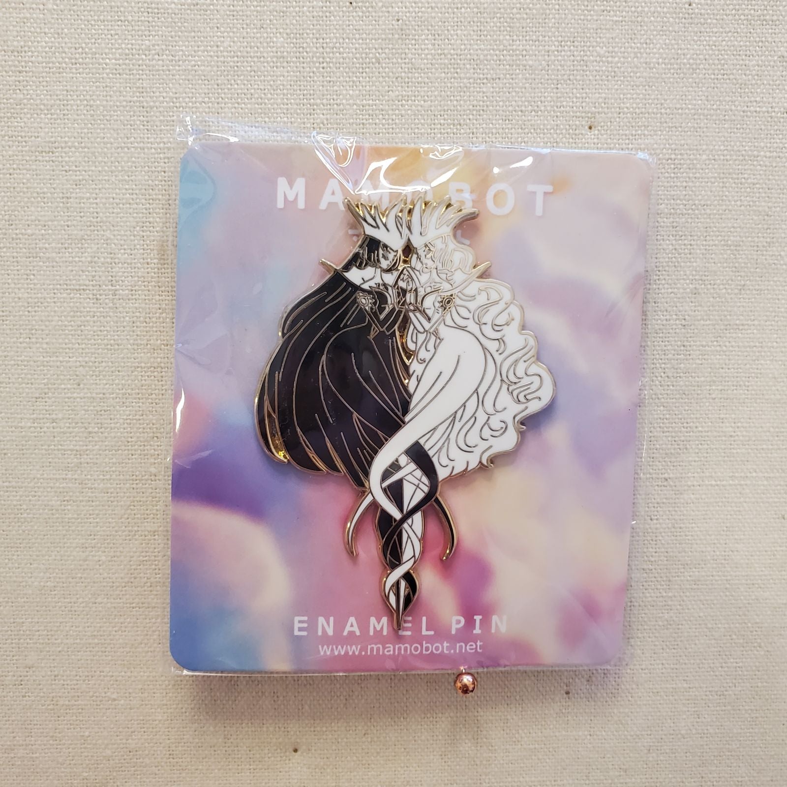 Rin_Loves_Pins | Mercari