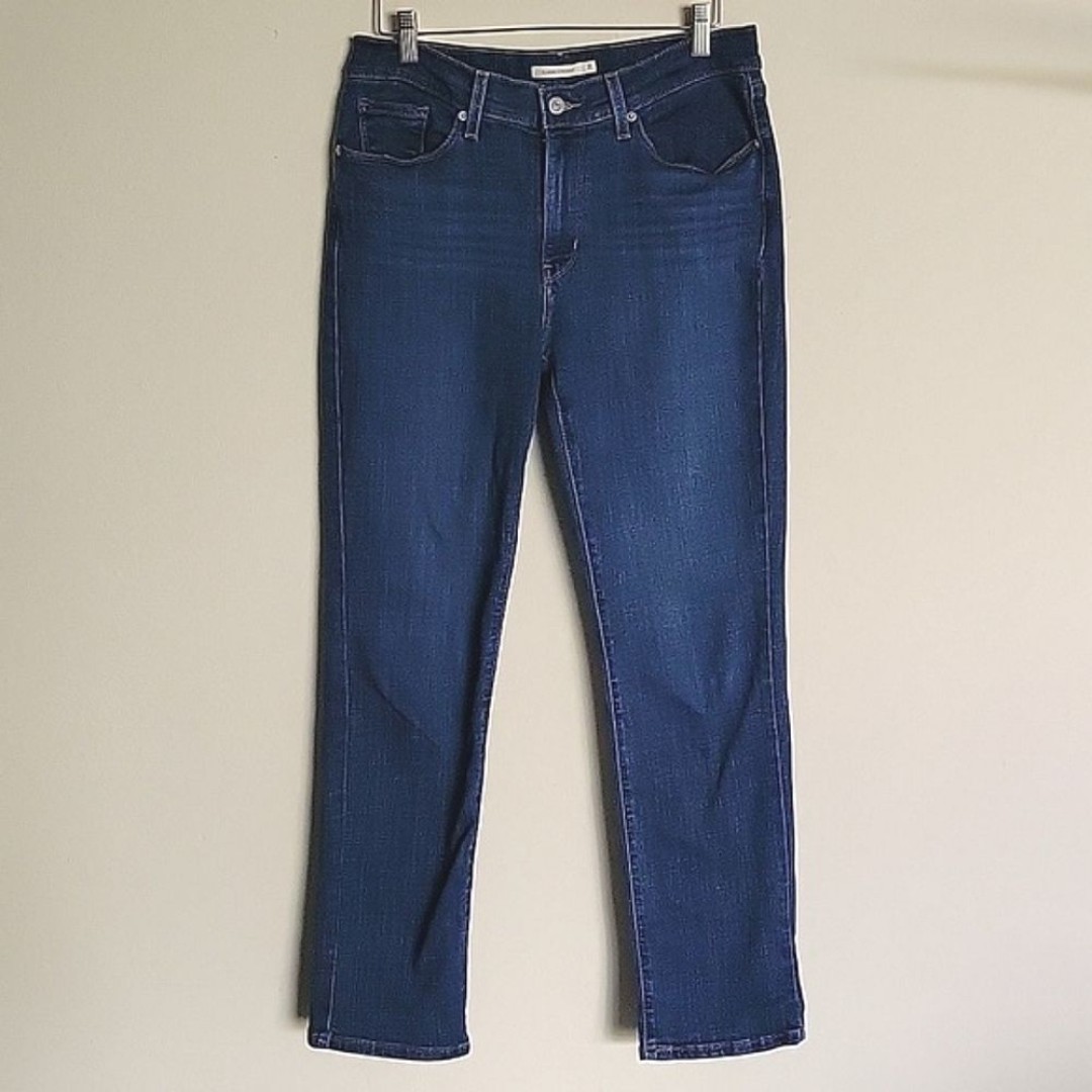 Levi's Classic Straight Women's Jeans Size 8