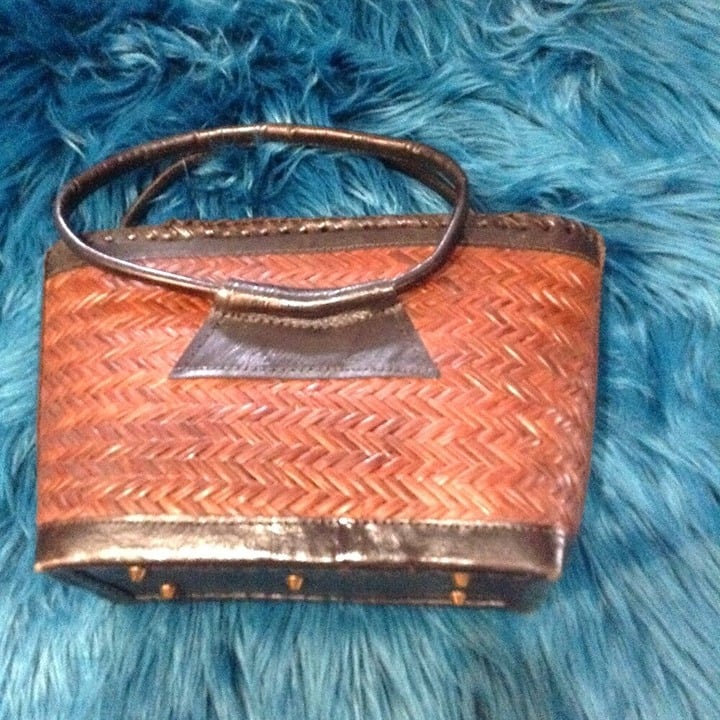 VINTAGE Leather and Straw Satchel, Hippie Chic, Retro, Y2K, 1980/1990's, Quality