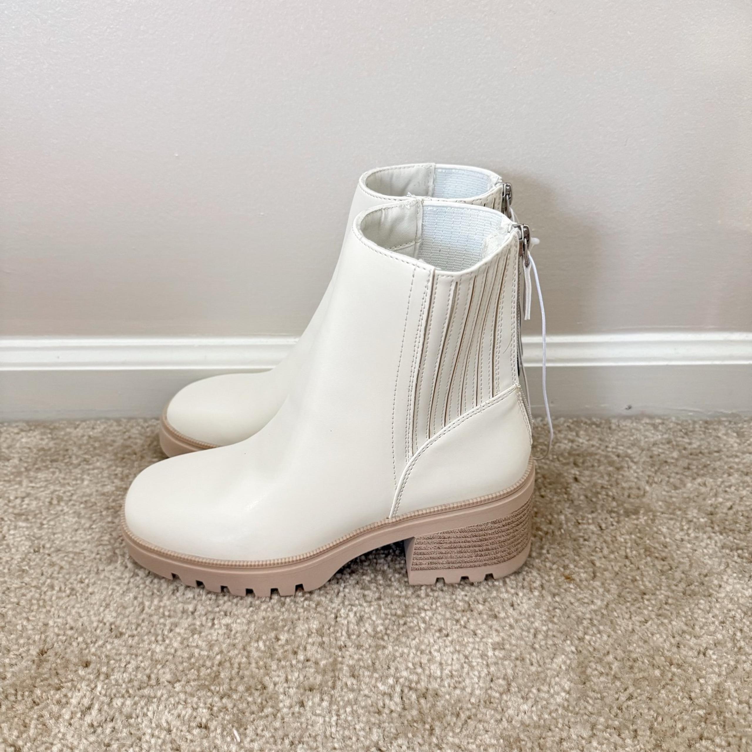 NWT Forever 21 Ankle Boots