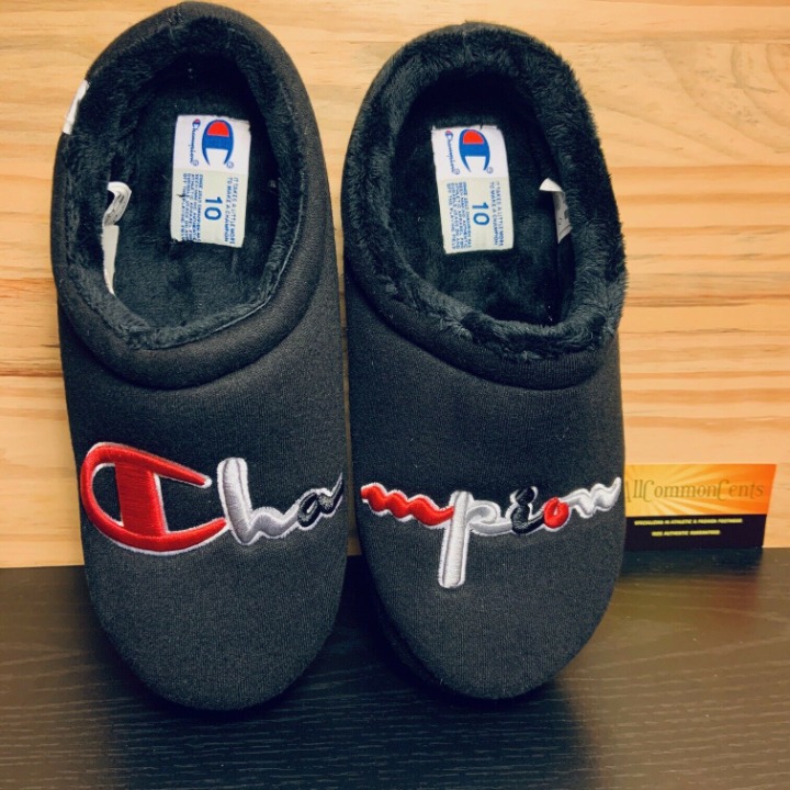 New Champion Women's Cozy Slippers