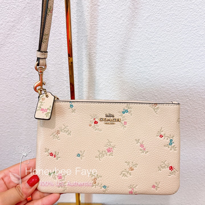NWT COACH Antique Floral Leather Small Wristlet