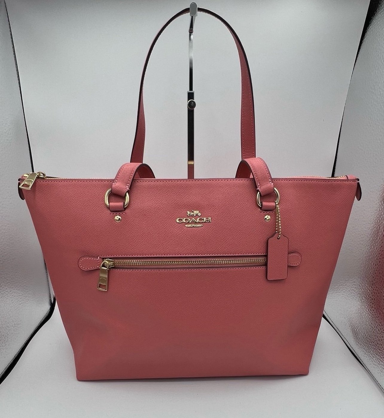 NWT COACH Gallery Tote in Crossgrain Leather Authentic
