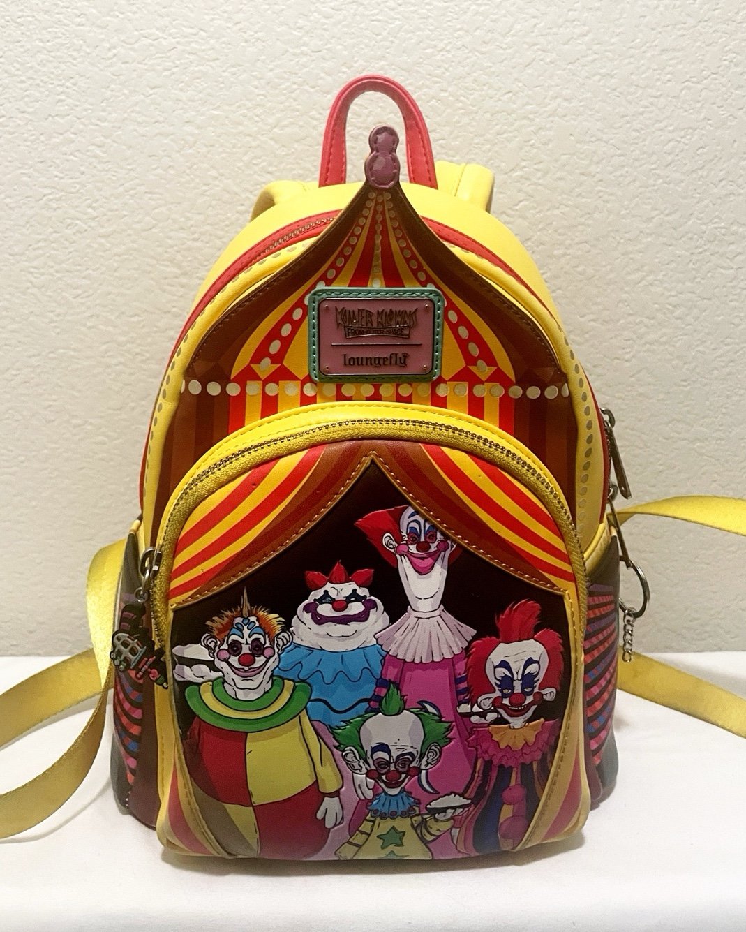 Loungefly ── ✧ . Killer Klowns From Outer Space Backpack