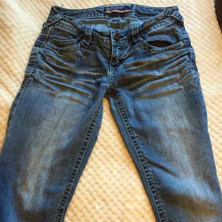 Wallflower jeans size 3