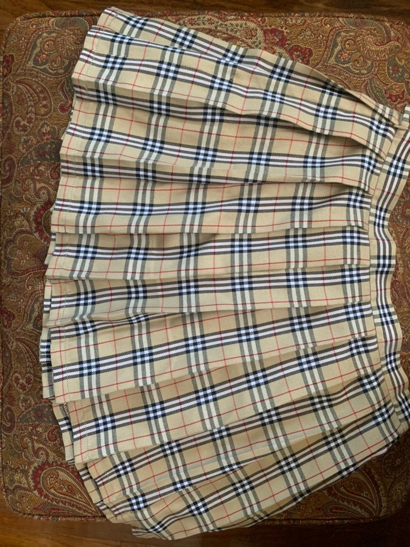 Burberry mini skirt
