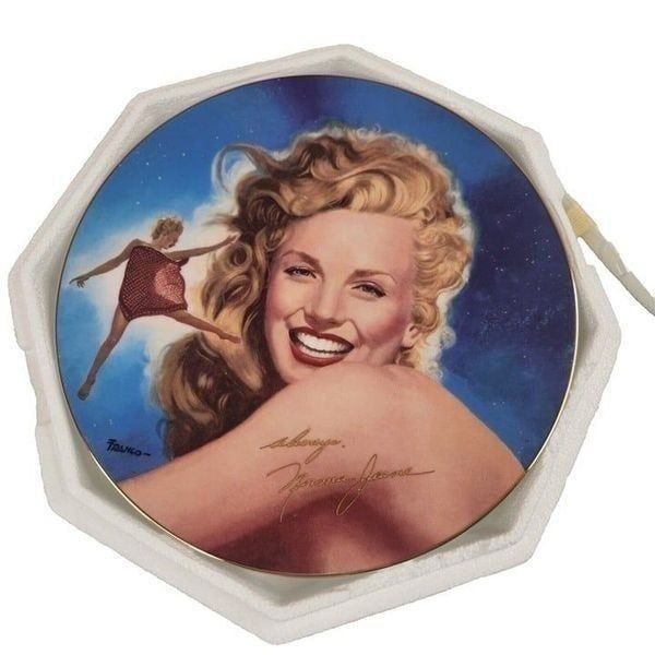 Marilyn Monroe A Star Is Born Collector Plate Remembering Norma Jeane