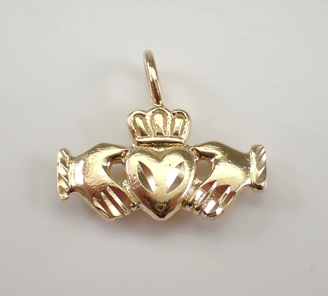 Vintage Solid 14K Yellow Gold Claddagh Pendant Irish Luck Charm