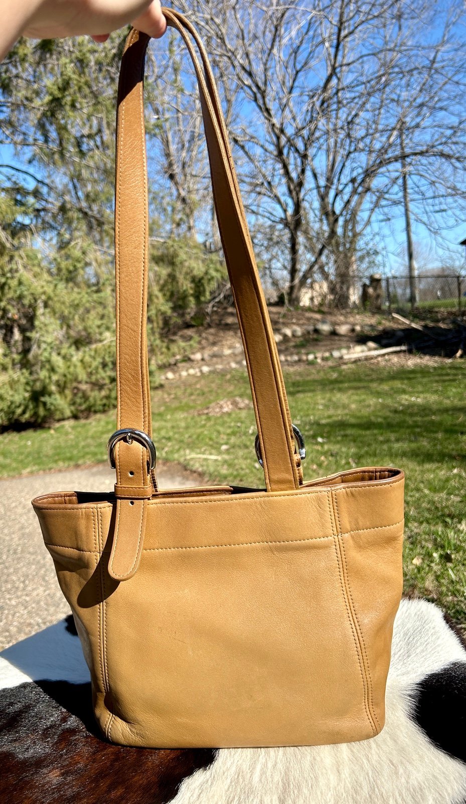 Vintage coach Buckle Bag 4157 made in US light tan color
