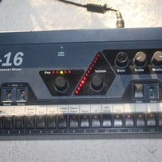 Aviom A-16Personal Monitor Mixer Controller oct22 #Ae