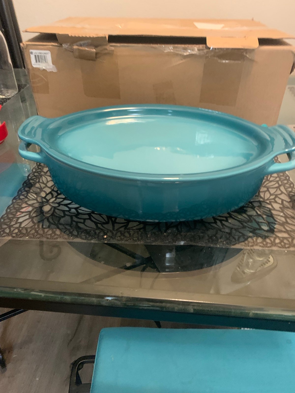 Le Crueset set of 3.5L Dutch oven and platter new in box