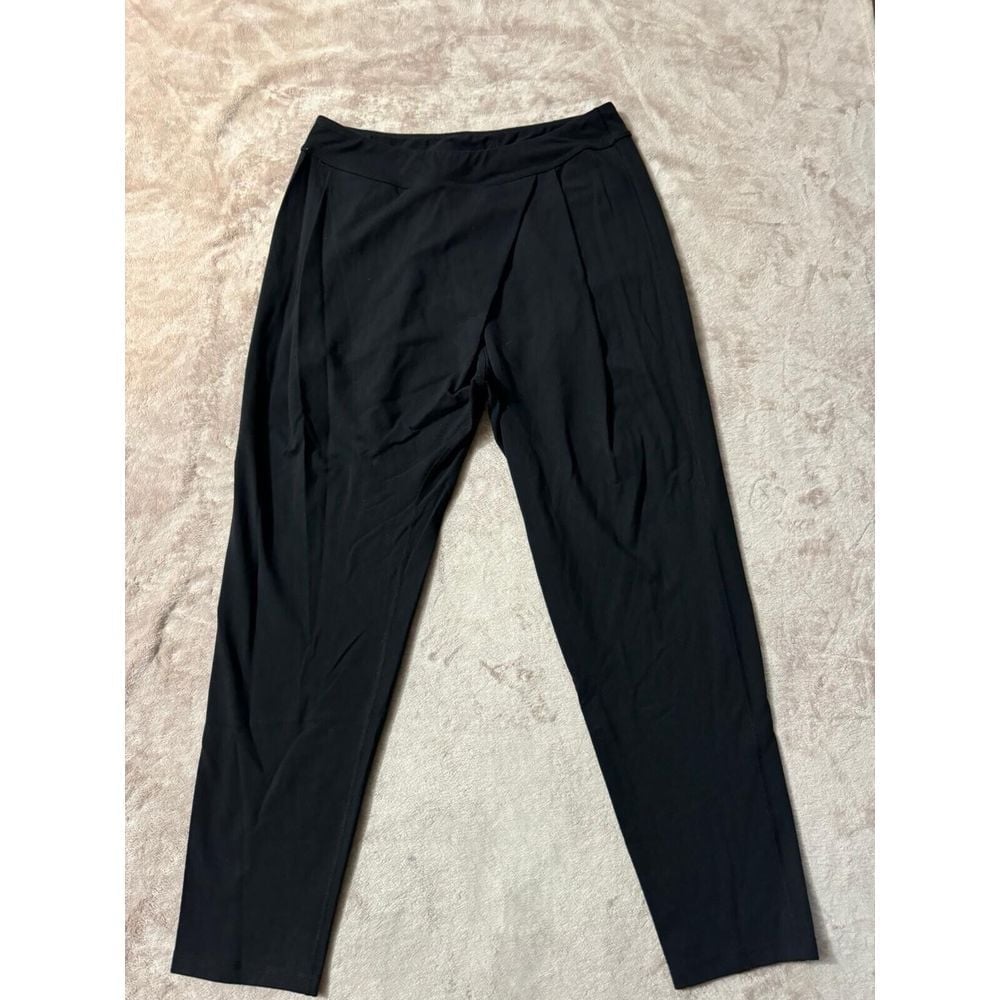 Lululemon Women's Black Asymmetrical Faux Wrap Front Slouchy High Rise Size 10