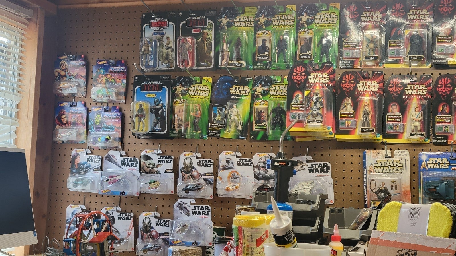 Star Wars figures
