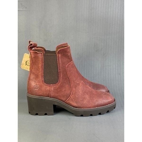 BORN Women's Graci Dark Red Chelsea boots size 6