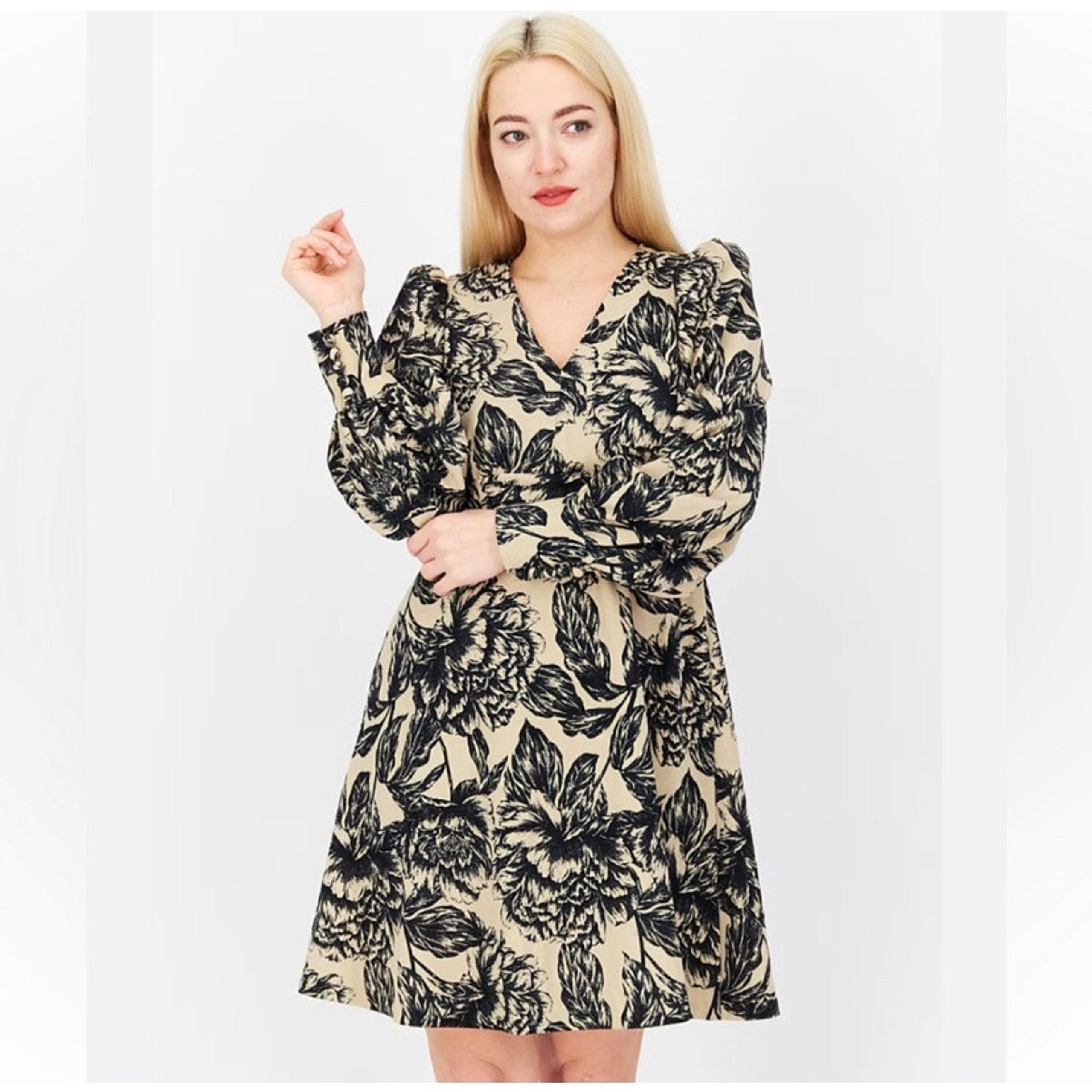 Floral Mini Dress- Size 4P