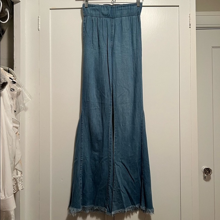 Mumu Blue Stretchy Blue Pants