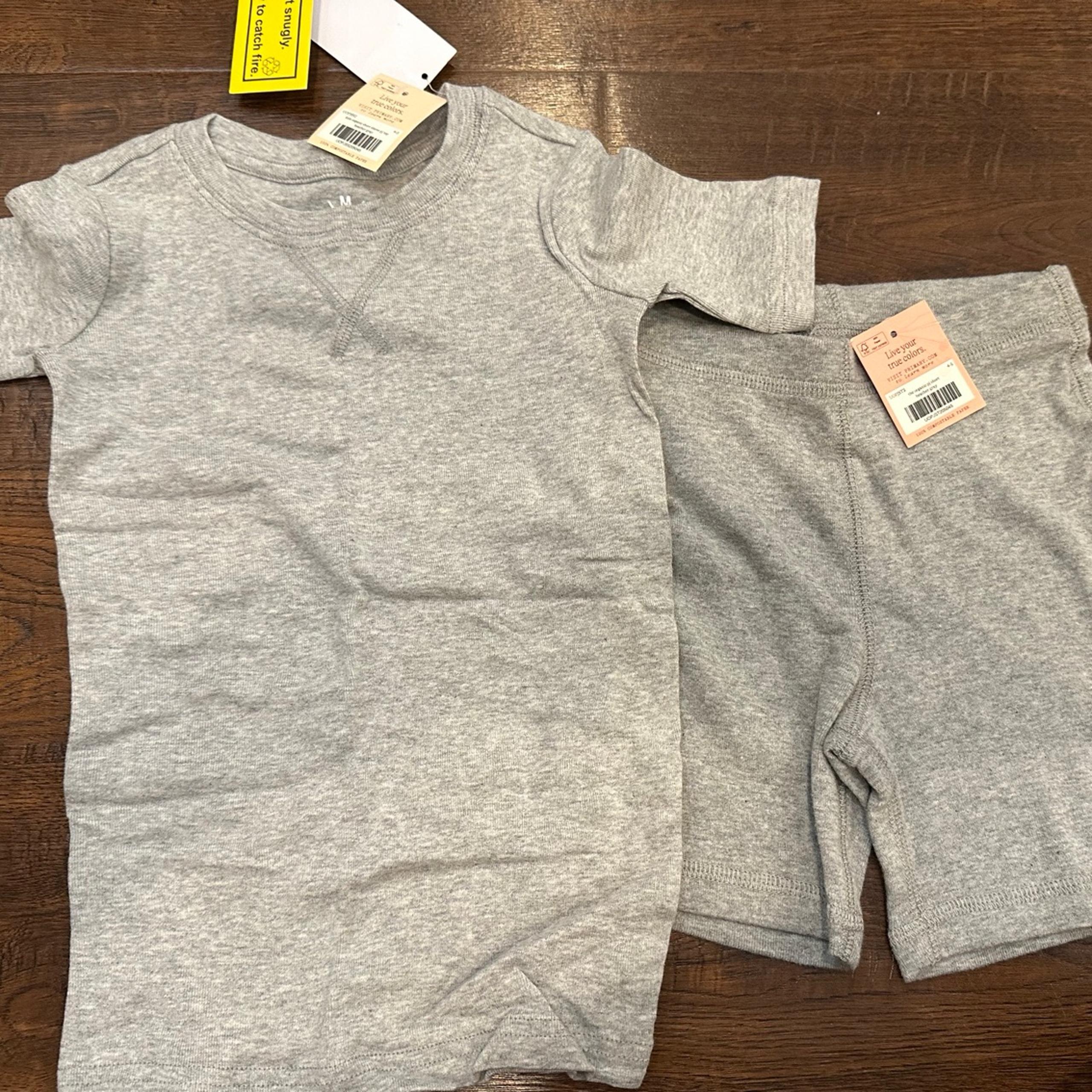 NWT Heather Grey Shorties Pajama SET from Primary - 4-5 (bottoms and top)