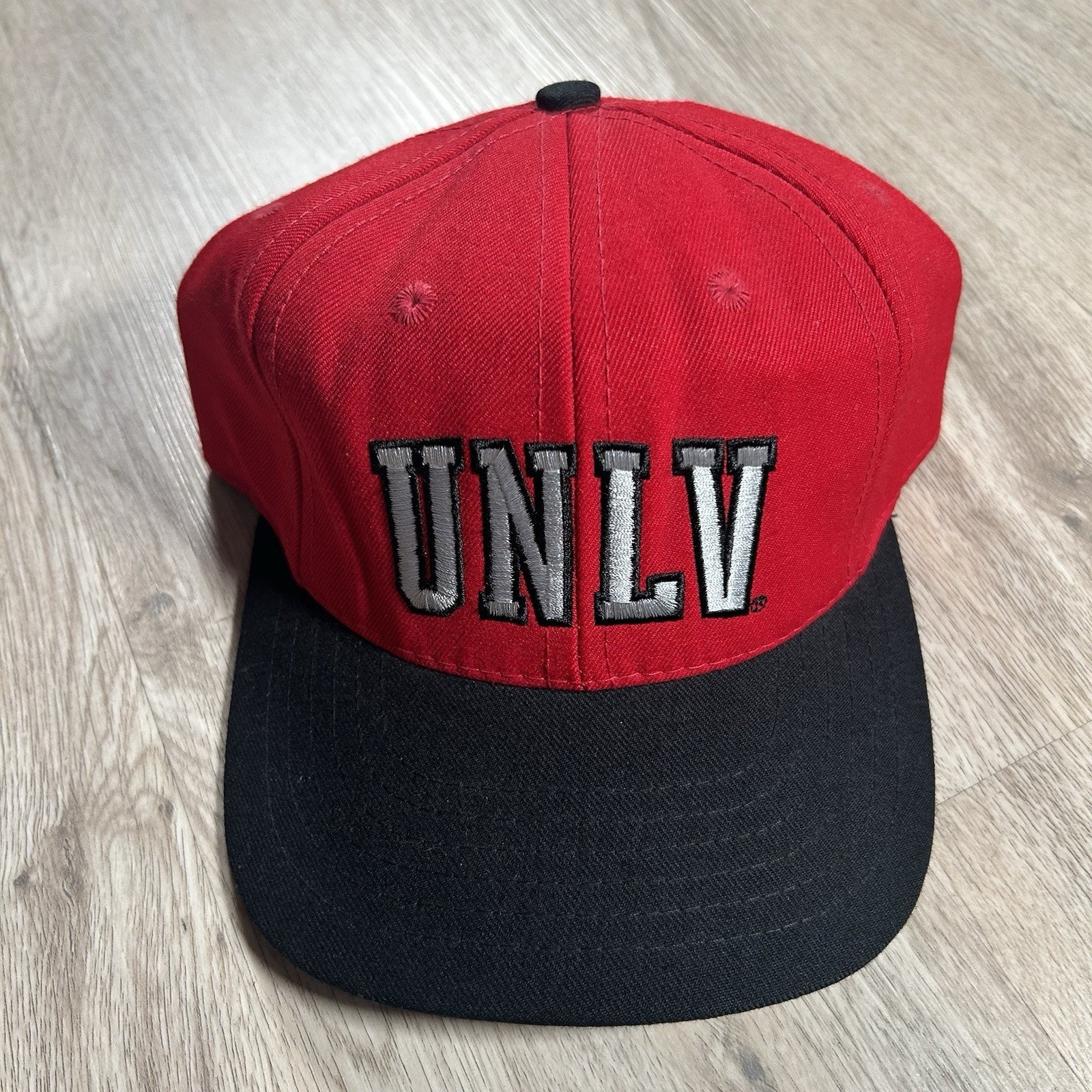 Vintage UNLV Runnin Rebels Hat Fitted 7 1/4 Red College Black Wool Made in USA