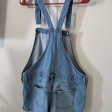 Maternity overalls and 2 maternity short