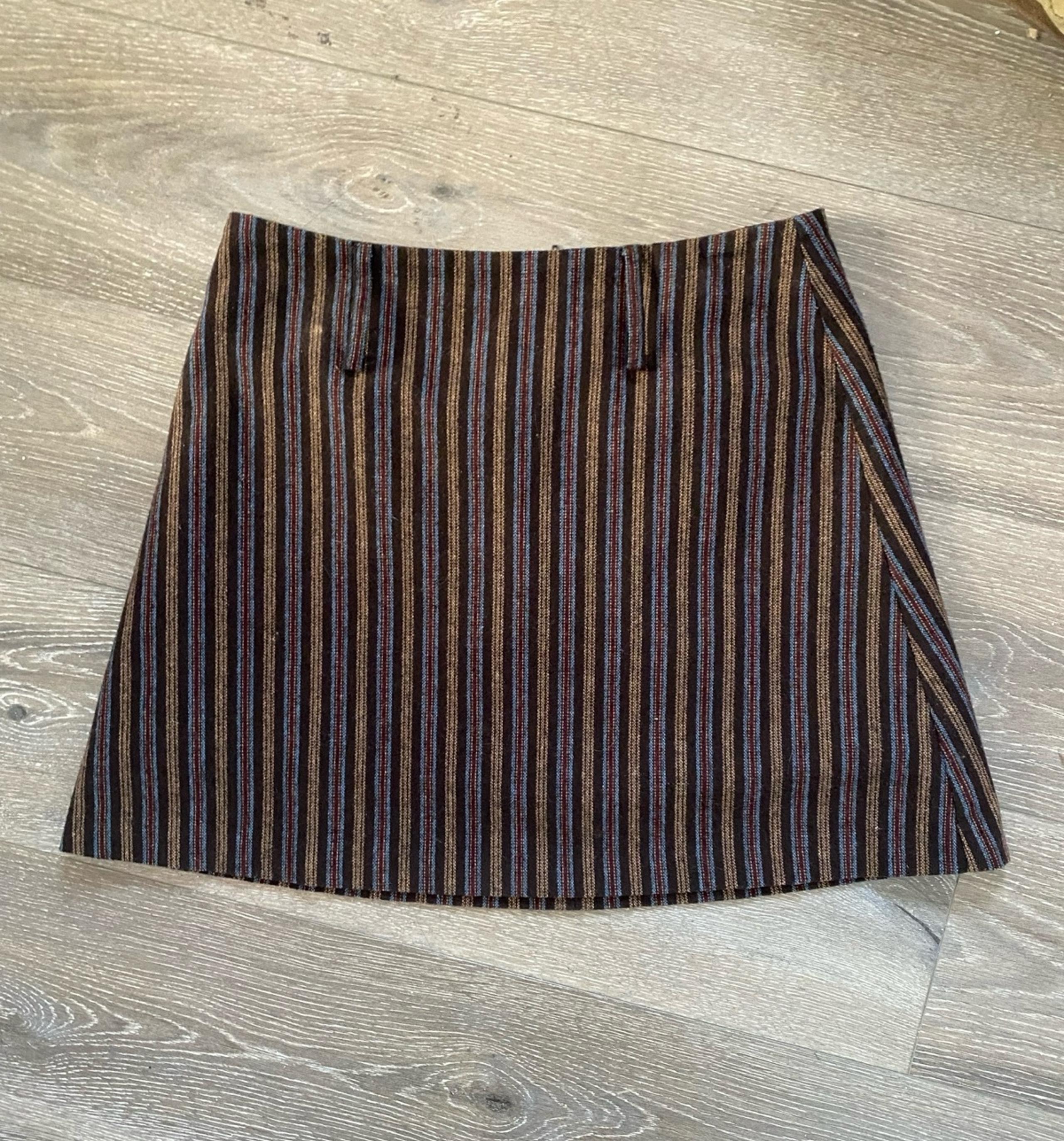 Striped high waisted skirt