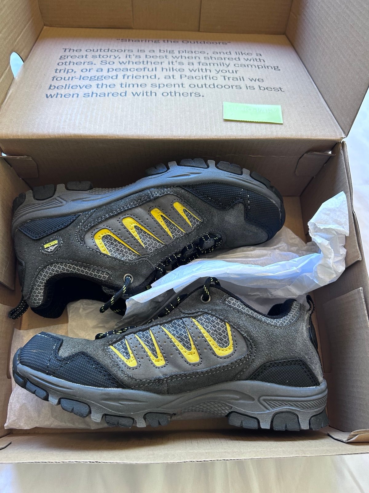 Pacific Trail Alta Jr Hiking Boots Boys Shoes Size 5