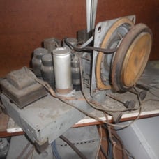 Vintage radios, vacuum tubes, power cord
