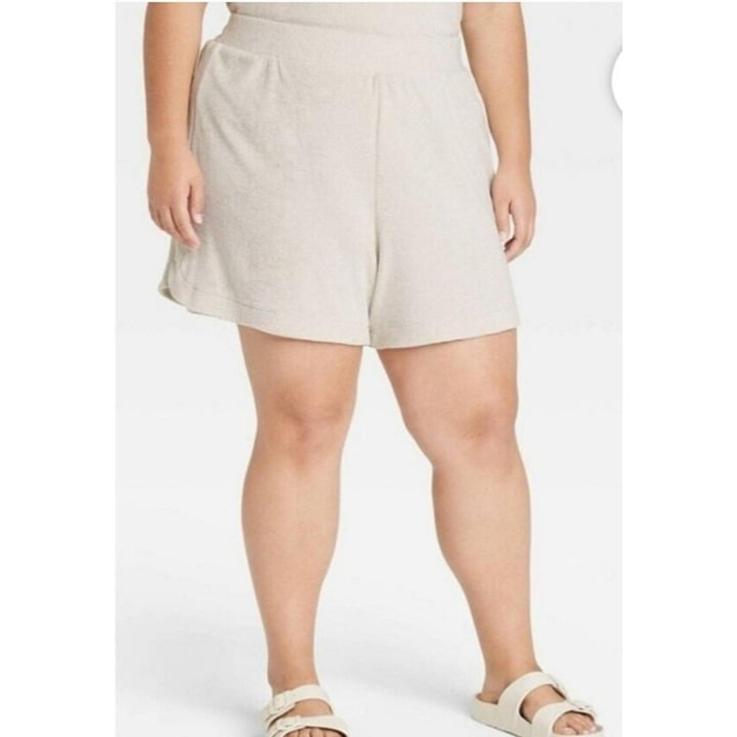 A New Day womens shorts plus sz 4X mid waist cream/tan color  Terrycloth Pull on